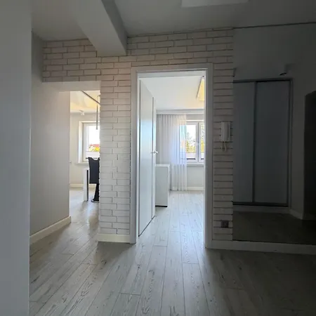 Apartment Wczasowa 3 *